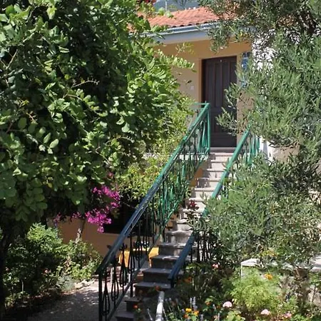 6779b * Podgora (Split-Dalmatia)
